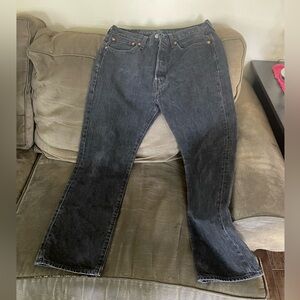 Men’s Levi button fly jeans